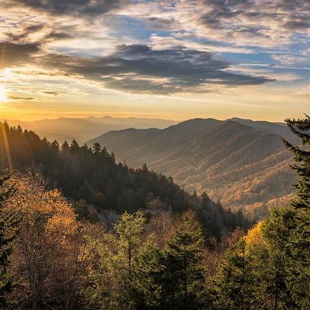 Вилла Mountain Memories Гатлинбург Экстерьер фото